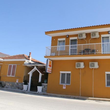 Lampias Apartments Keramotí Exterior foto
